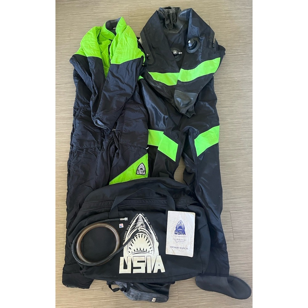 USIA Dry Suit W/ Exotherm II Fleece Liner, Carry Bag, Medium- Boot Size 7 Nice